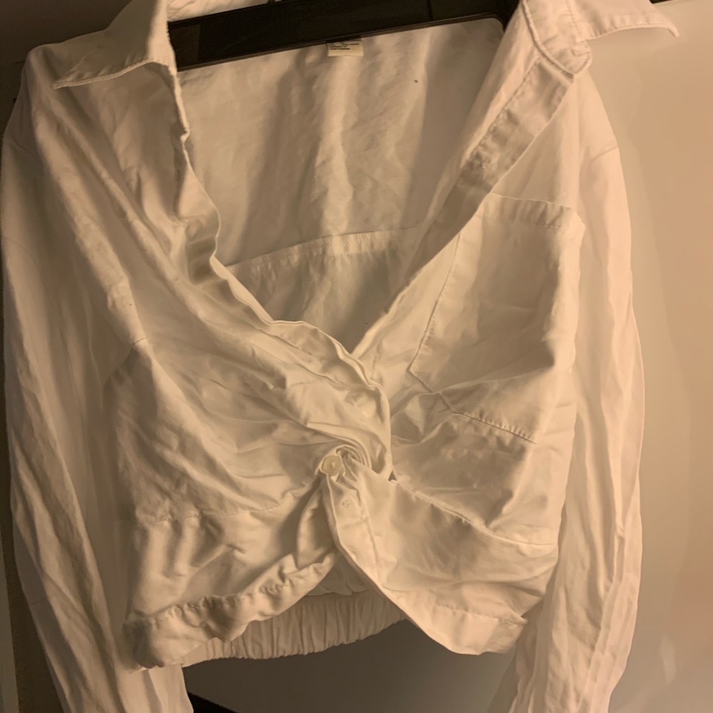 White crop top